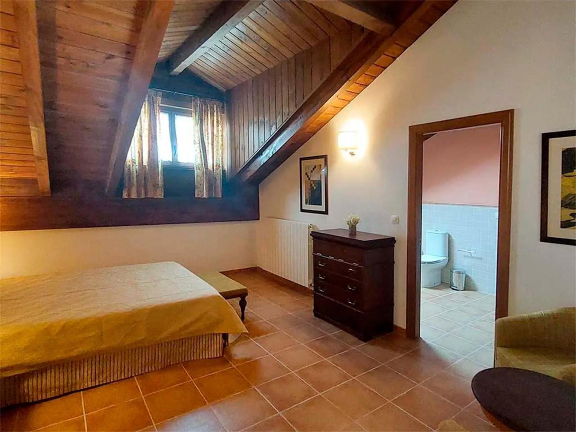 Apartamentos Jaca Badaguas 3000 Ngoại thất bức ảnh