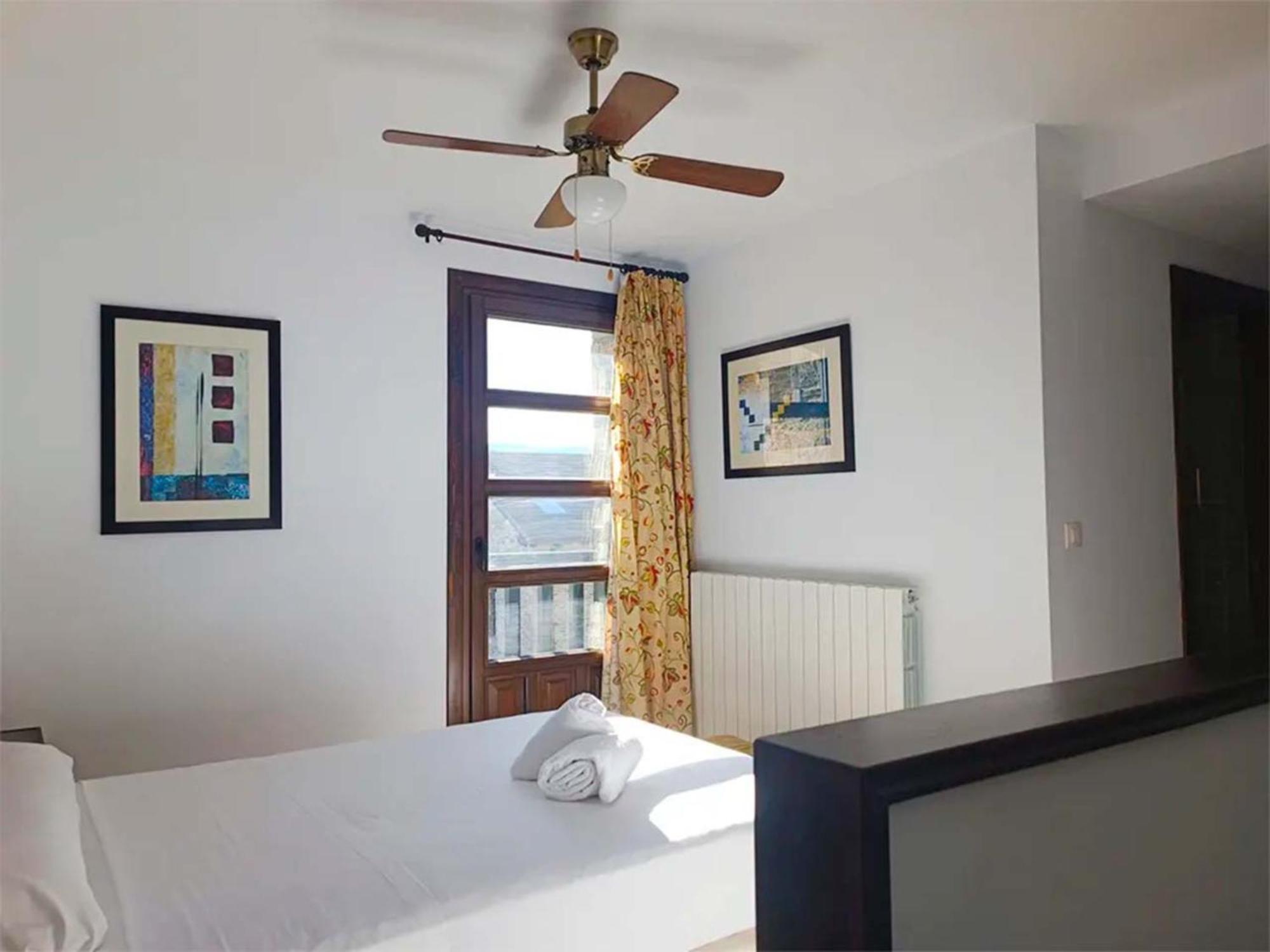 Apartamentos Jaca Badaguas 3000 Ngoại thất bức ảnh