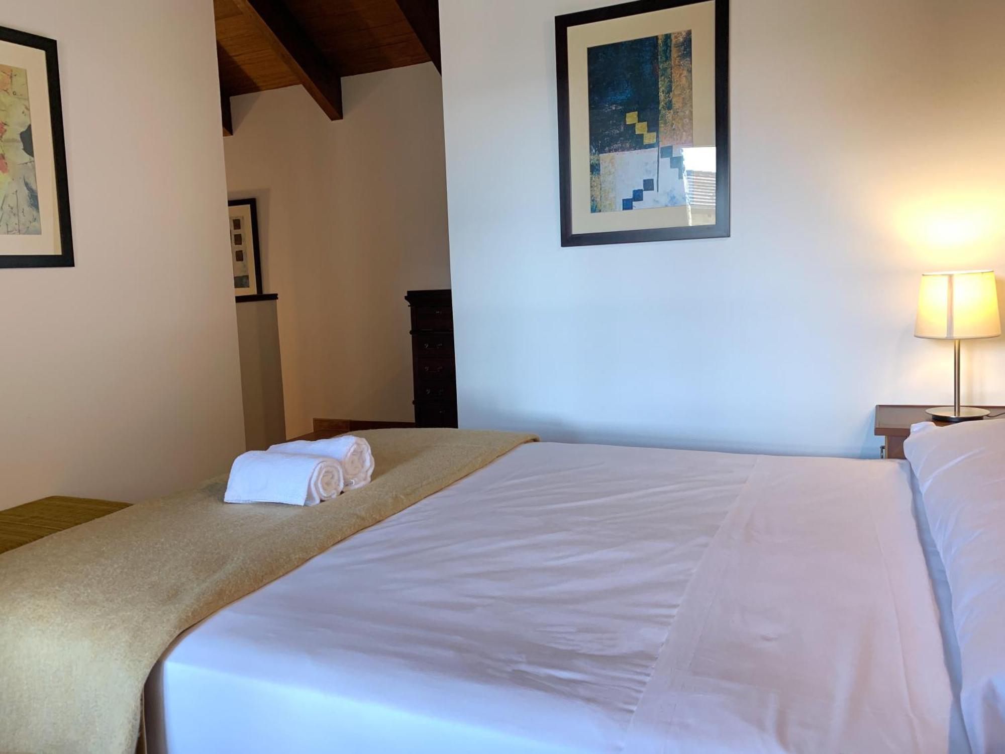 Apartamentos Jaca Badaguas 3000 Ngoại thất bức ảnh