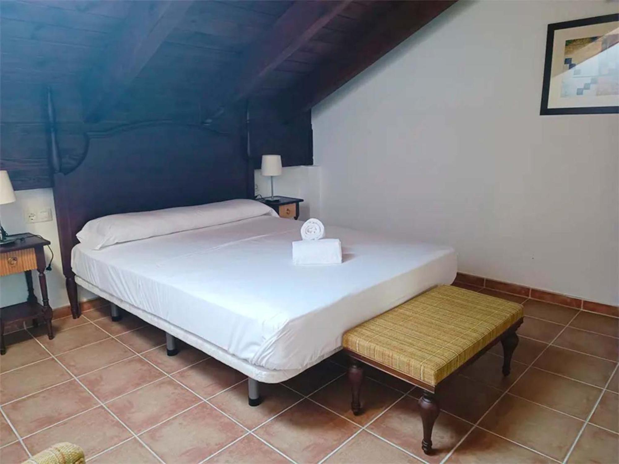 Apartamentos Jaca Badaguas 3000 Ngoại thất bức ảnh